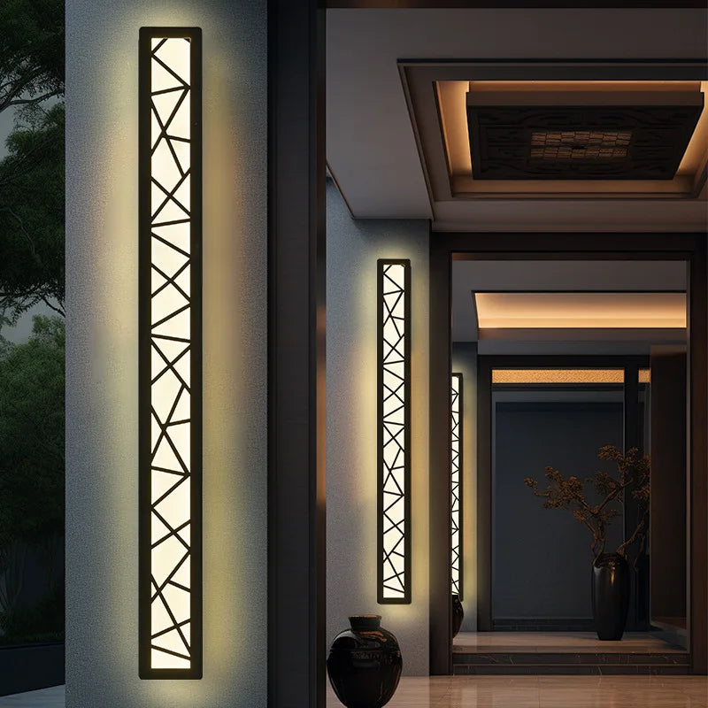 Minimalist Linear Outdoor Wall Sconce for Modern Porches and Garden Lighting