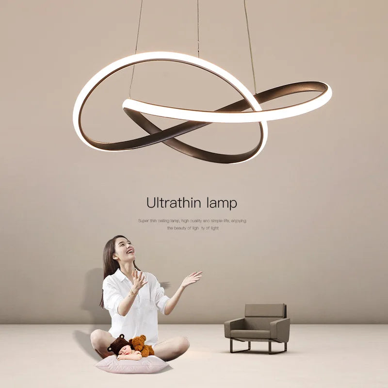 Modern Clover Pendant Light for Dining Rooms and Boutique Hotels