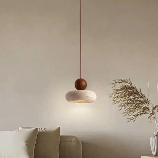 Natural Agate Stone Pendant Light for Elegant Restaurant and Bedroom Lighting