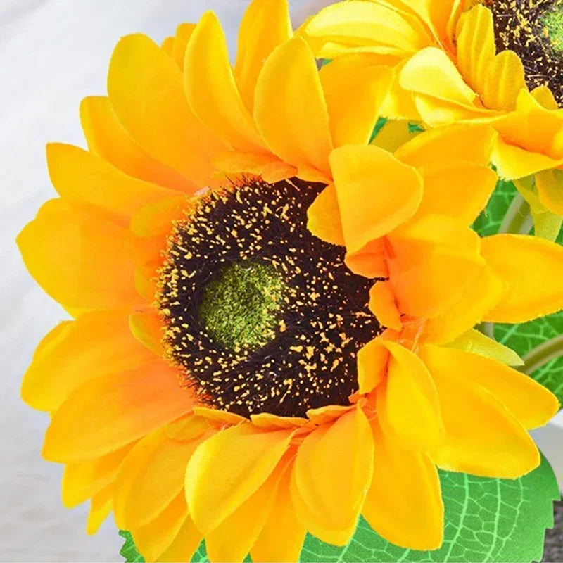 Rechargeable Sunflower LED Table Lamp for Modern Bedroom and Desktop Decor