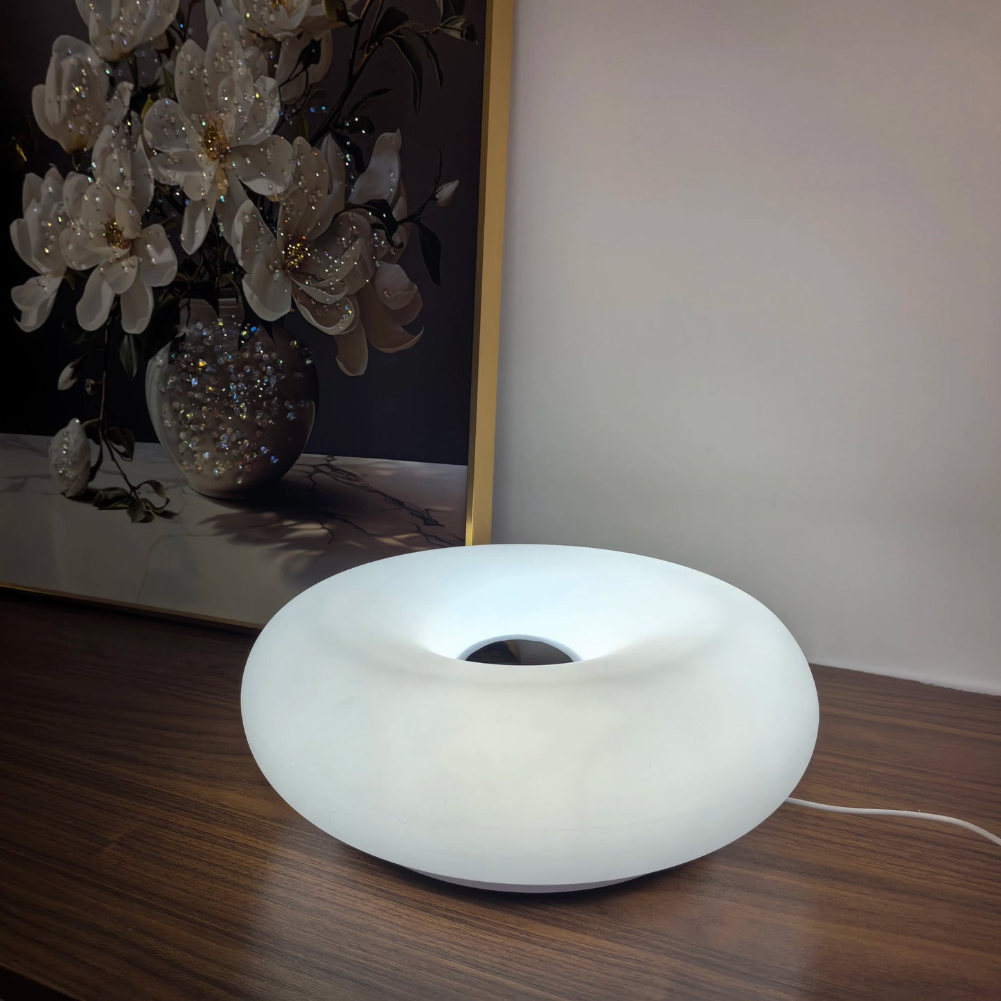 Bauhaus Donut Table Lamp with USB Port for Modern Bedrooms and Cafes