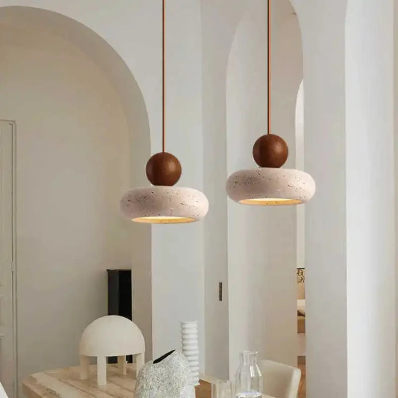 Natural Agate Stone Pendant Light for Elegant Restaurant and Bedroom Lighting