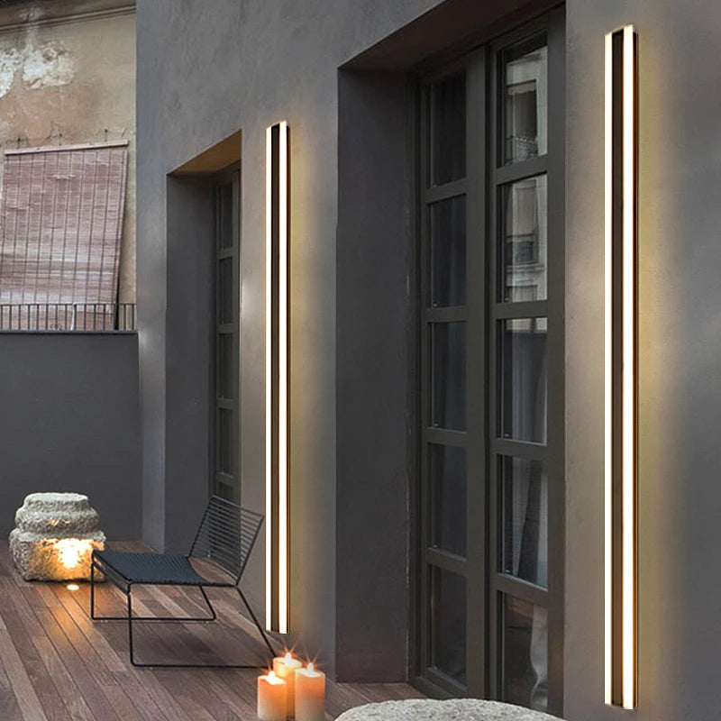 Modern Linear Outdoor LED Wall Sconce for Garden and Porch Lighting