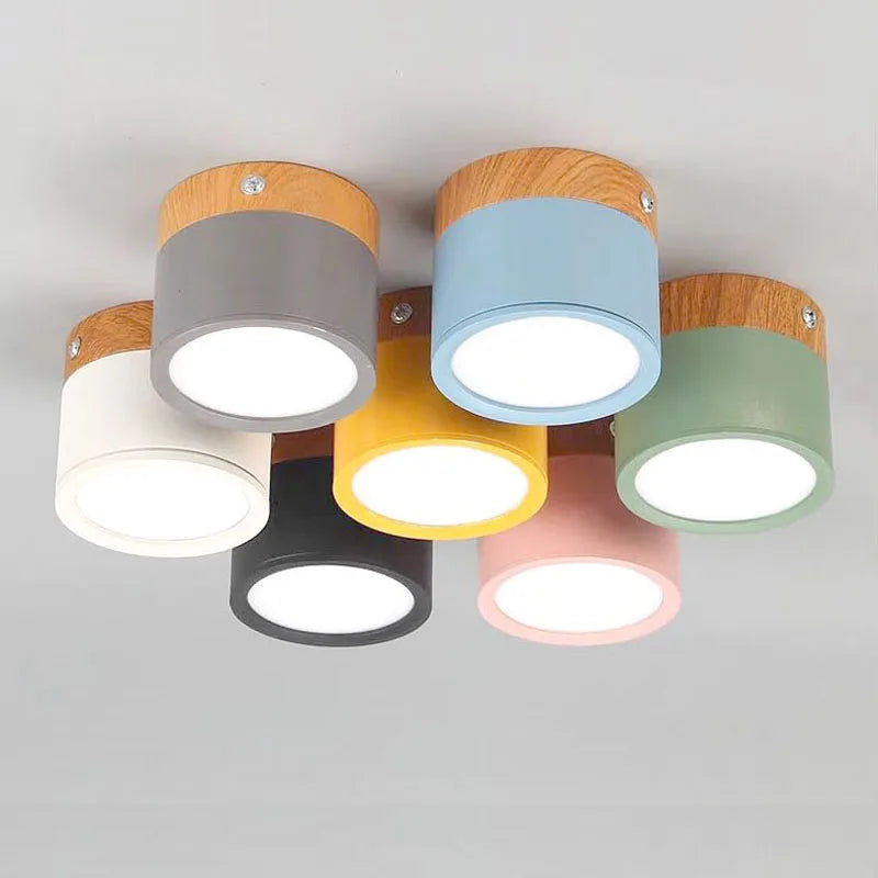 Modern Nordic Wood LED Surface Mounted Spotlight for Stylish Interiors