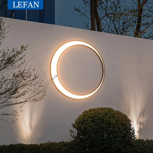 Modern Waterproof LED Outdoor Wall Light for Garden Terrace and Porch