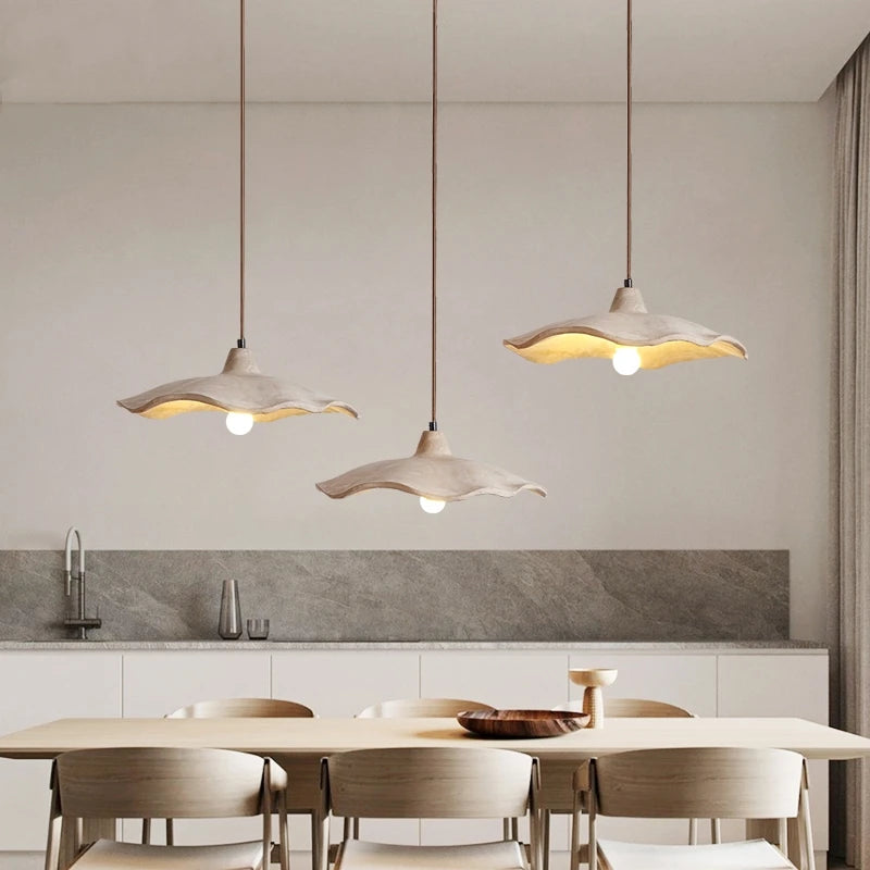 Wabi-Sabi Cream Pendant Light for Minimalist Restaurants and Bedroom Decor