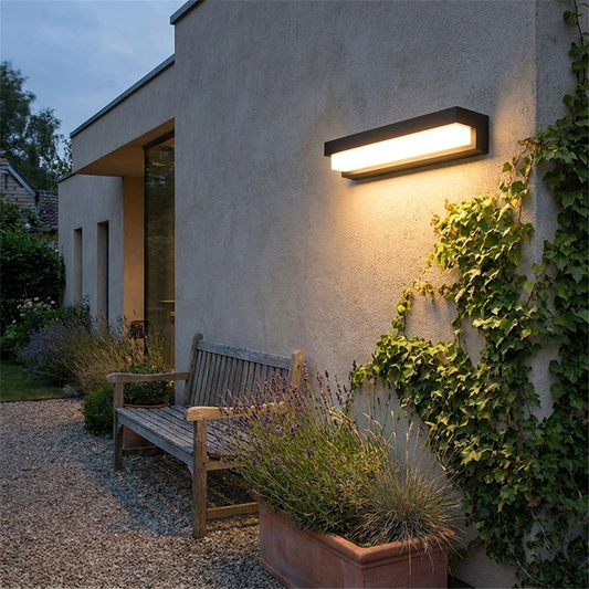 Modern Solar LED Wall Light for Outdoor Villa and Courtyard Decor